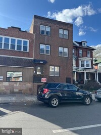 Building Photo - 230 S 45th St