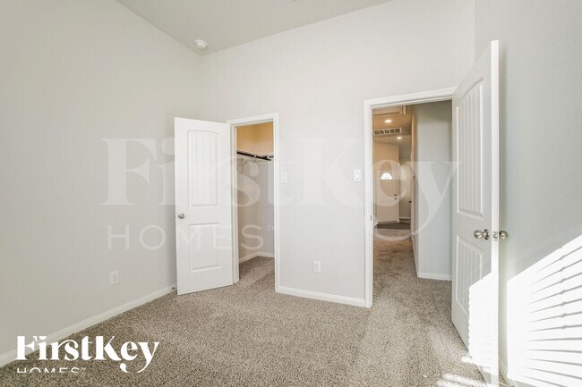 Building Photo - 11021 Patriot Ct