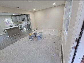 Building Photo - N Main St Holly Springs