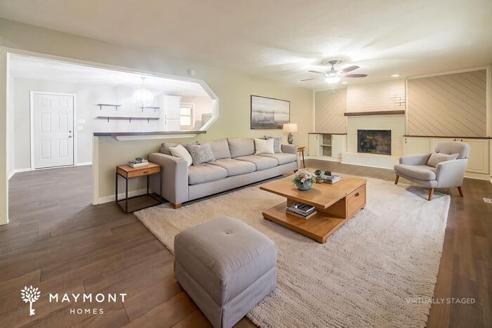 Building Photo - 25 Hyde Cir