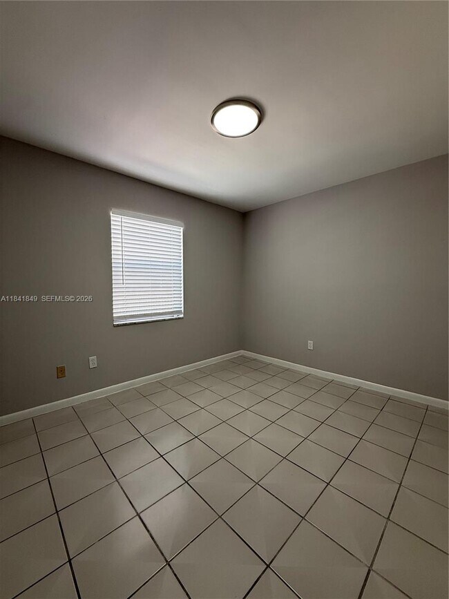 Building Photo - 6820 W Flagler St