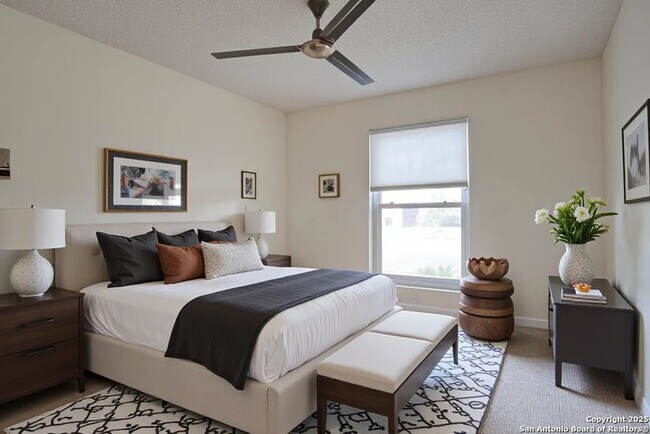 Building Photo - 6019 Royal Breeze