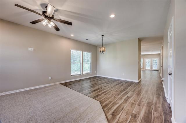 Building Photo - 1501 Fairway Dr