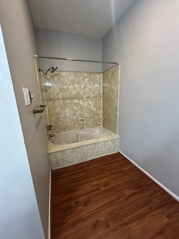 Building Photo - 921 Marine Dr