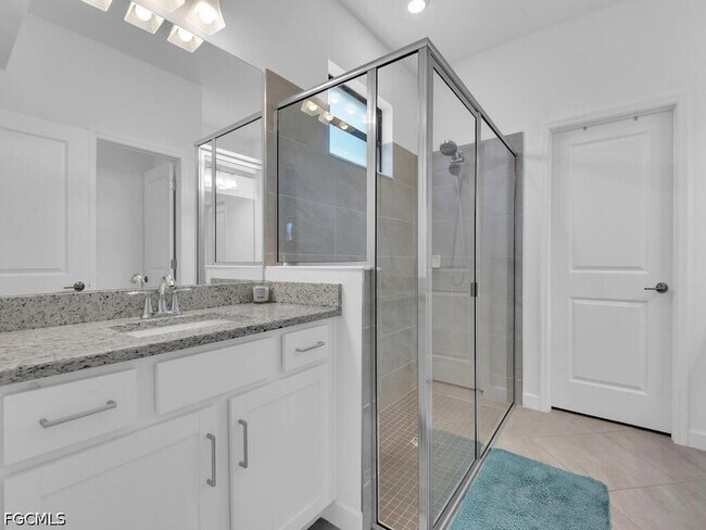 Building Photo - 14087 Winding Cedar Wy