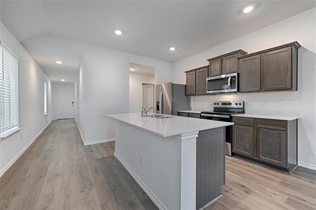 Building Photo - 598 Minnie Ln