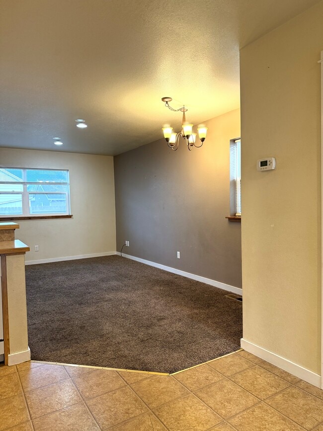 Building Photo - 205 Cooperative Way