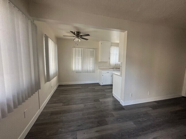 Interior Photo - 111-115 E. Beach Ave.