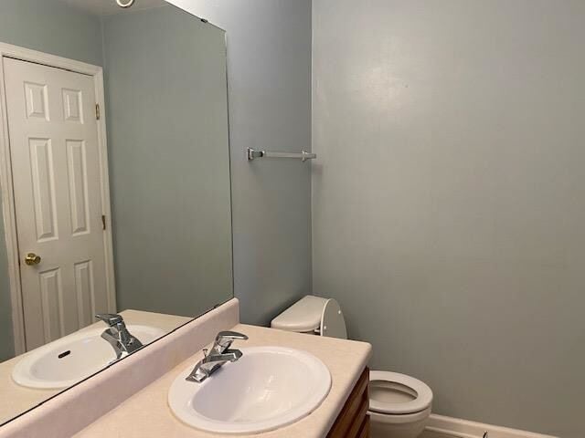 Building Photo - 2681 Fairmount Ln
