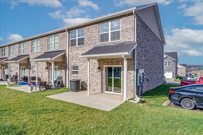 Building Photo - 332 Titan Rdg Wy