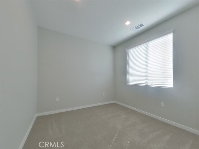 Building Photo - 1734 Lorraine Dr