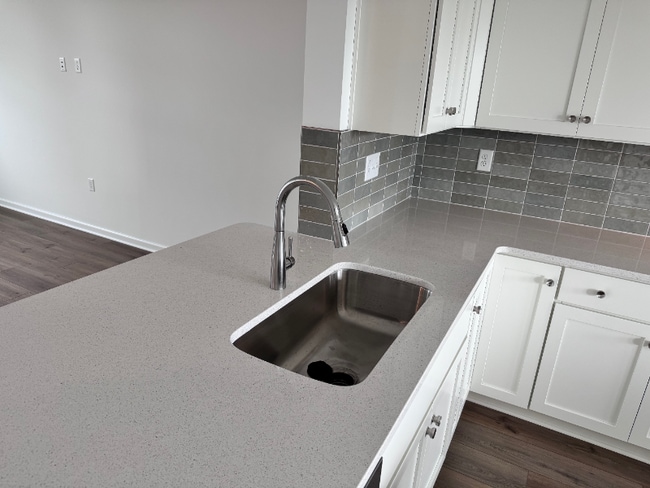 Building Photo - 3140 Eton Pl