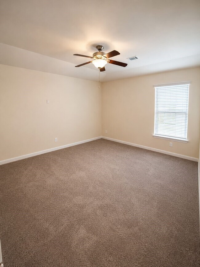 Building Photo - 7827 Mesquite Manor Ln