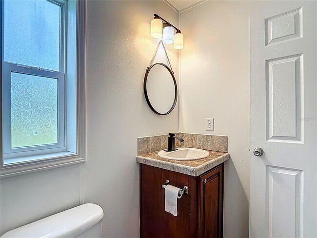 Building Photo - 7515 Rooks Dr