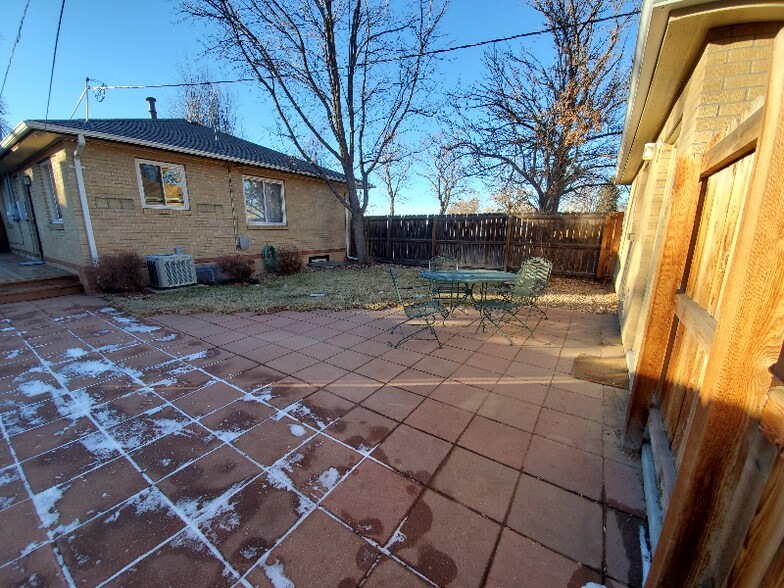 Building Photo - 2506 E Jewell Ave