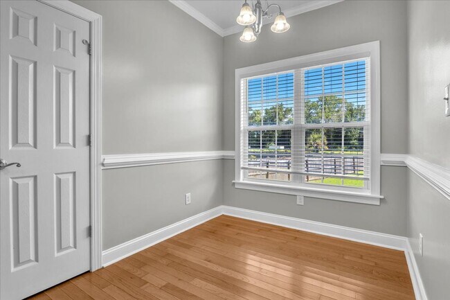 Building Photo - 164 Backfield Pl