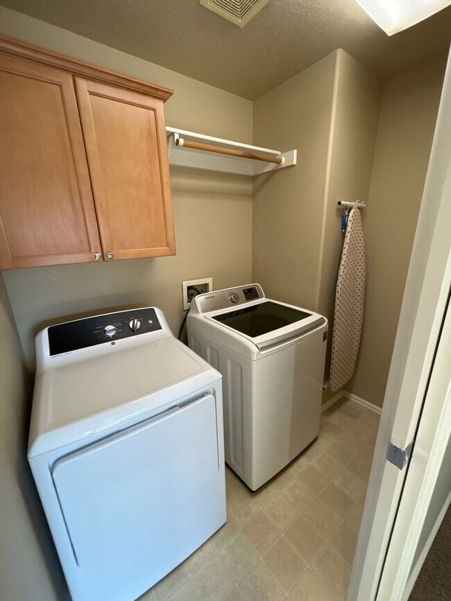 Building Photo - Experience Community in SE Corvallis