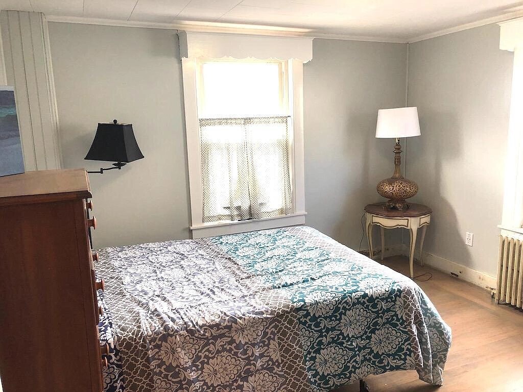 Building Photo - 34 Bacheller St