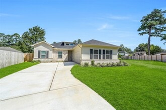 Building Photo - 11955 Pondwood Dr