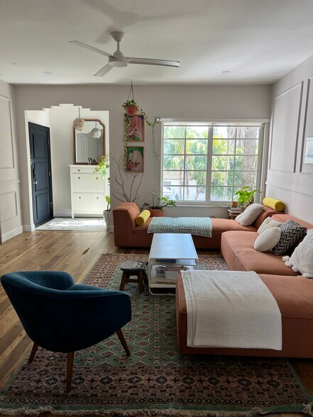 Building Photo - 831 10th St