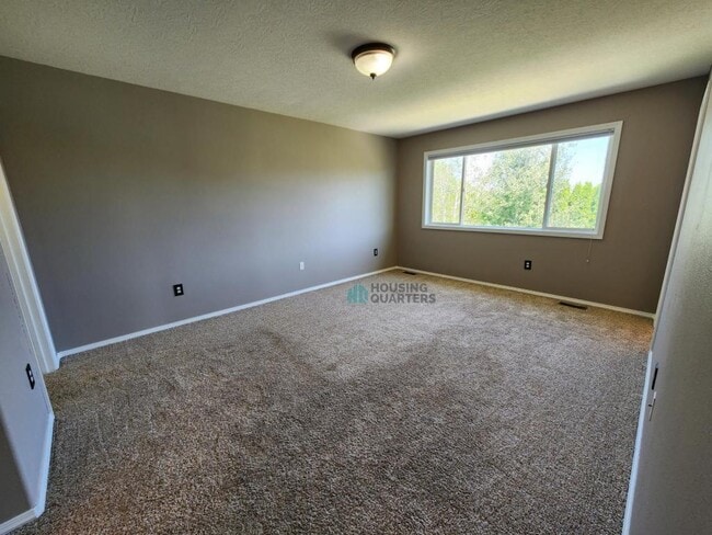 Building Photo - 2804 W Rogers Ct