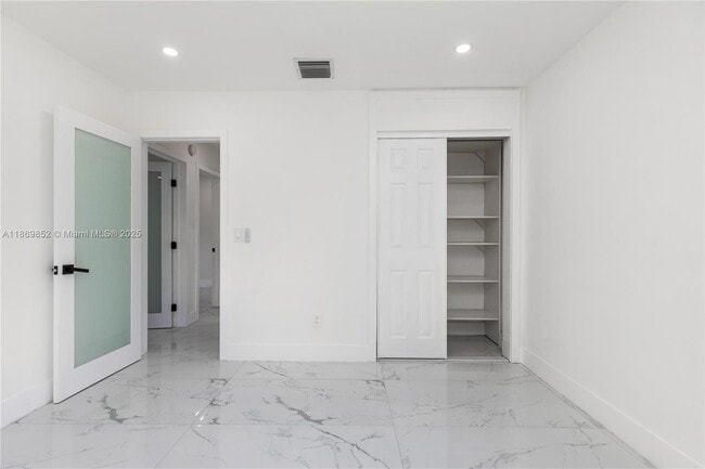 Building Photo - 3381 Florida Ave