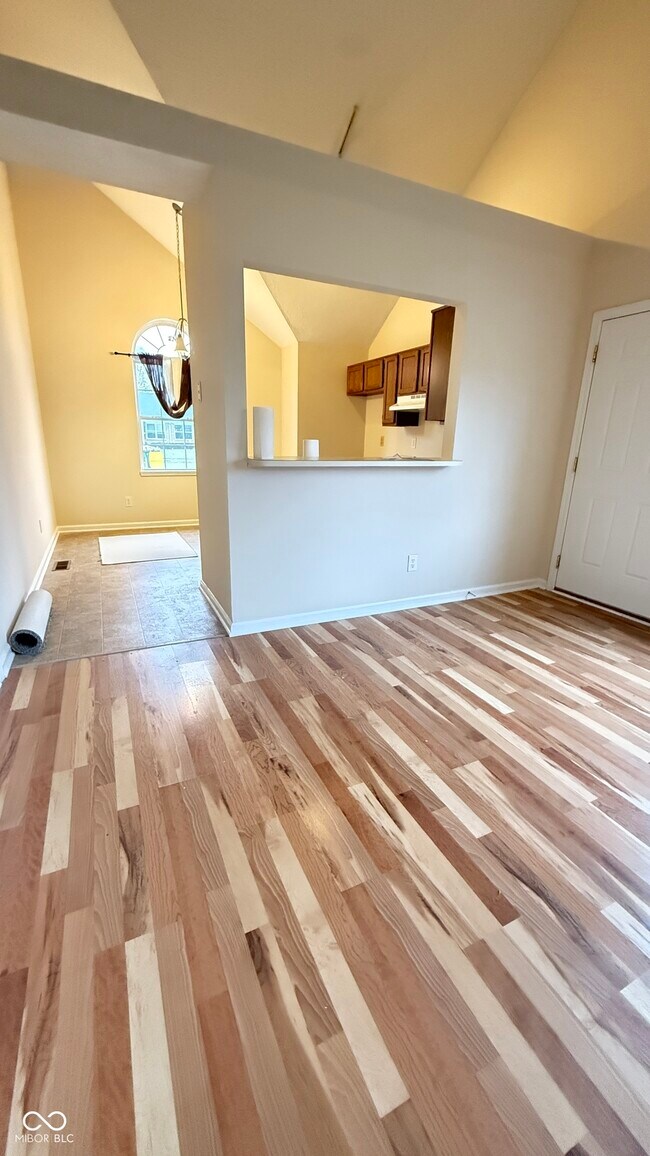 Building Photo - 2119 Galaxy Dr