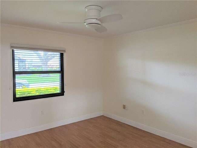 Building Photo - 3739 Glen Oaks Manor Dr