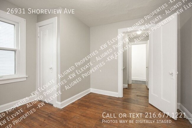 Building Photo - 26931 Shoreview Ave