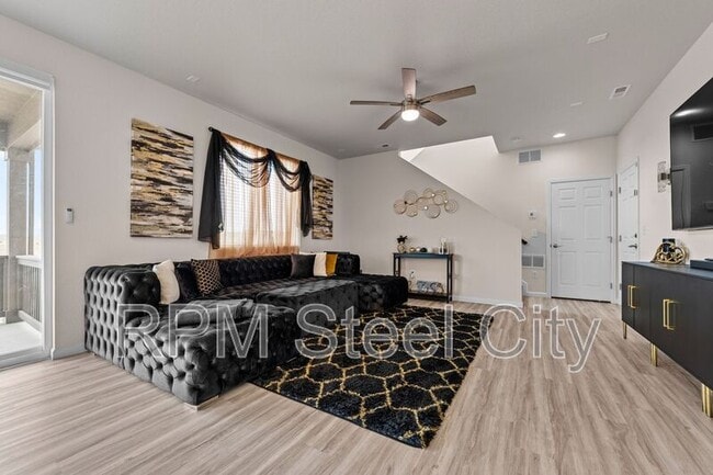 Building Photo - 1905 Manassa St