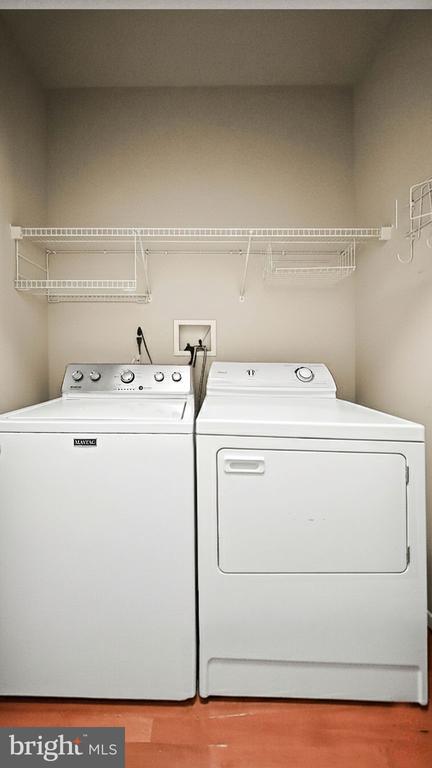 Building Photo - 120 Elizabeth Ct