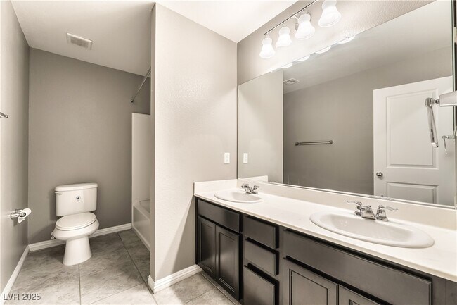 Building Photo - 8750 Cerrito Canyon Ct