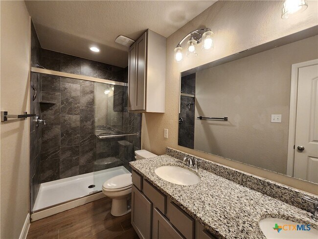 Building Photo - 2019 Rueben Rd