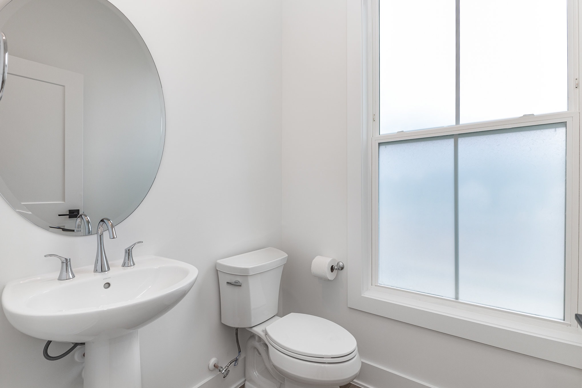 1/2 bath on floor 2 - 514 Billingshurst Way