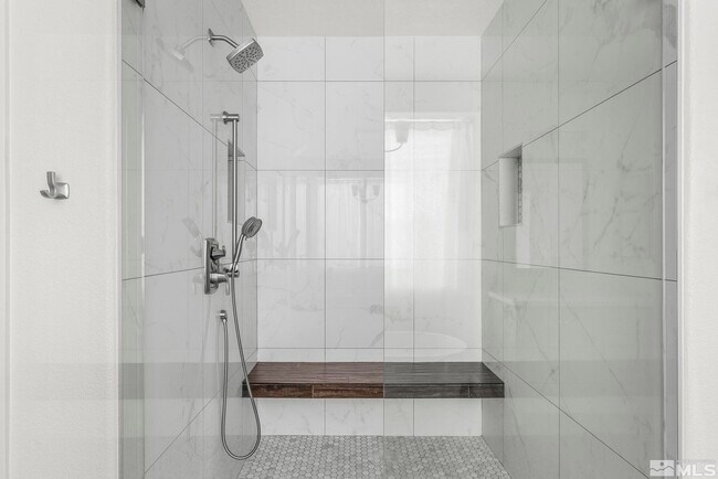 Building Photo - 1755 Cavern Dr
