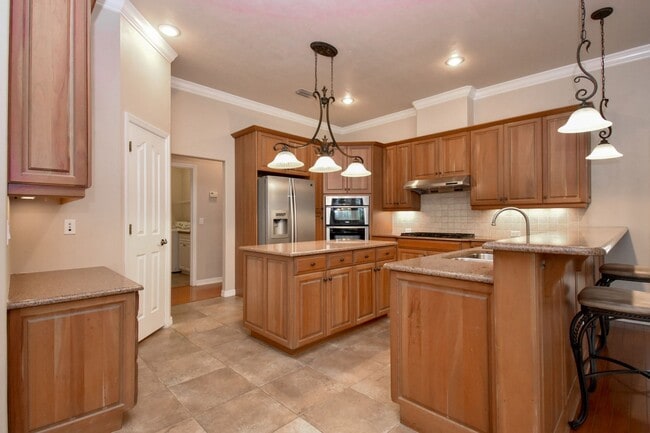 Building Photo - 7077 SW 34th Pl