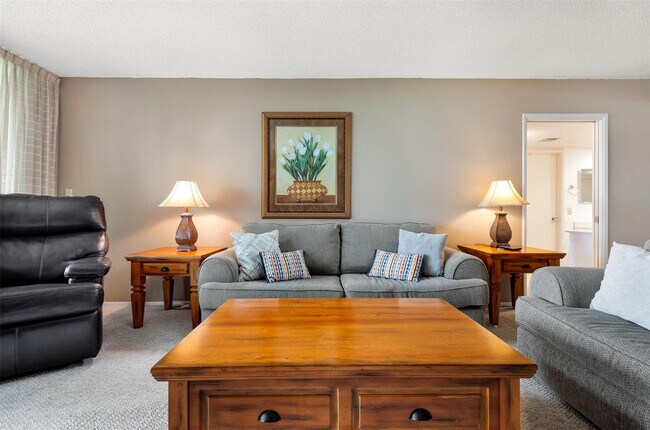 Building Photo - 801 Cypress Blvd