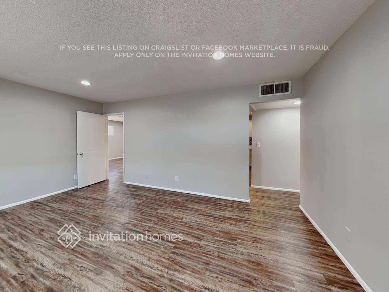 Building Photo - 3146 W Cactus Rd