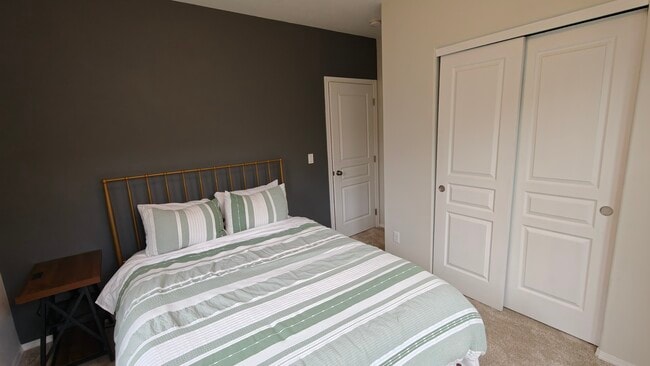 Building Photo - 2539 Jordan St