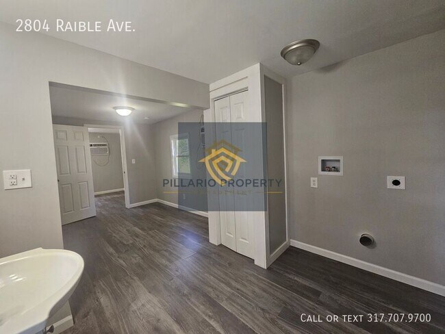 Building Photo - 2804 Raible Ave