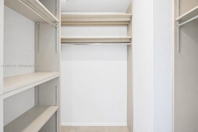 Building Photo - 4925 Collins Ave