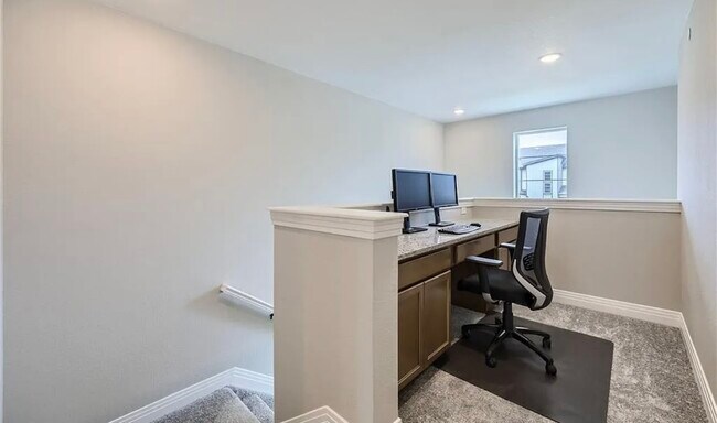 Building Photo - 1818 Rose Quartz Heights