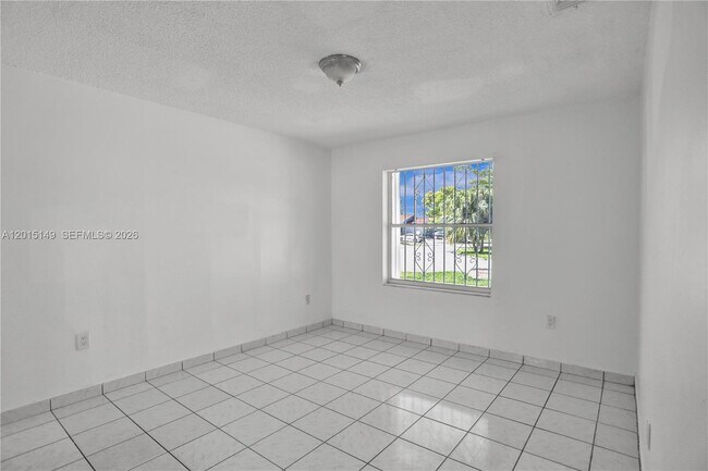 Building Photo - 11854 SW 210th St