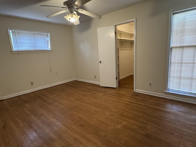 Building Photo - 2295 Eastover Dr