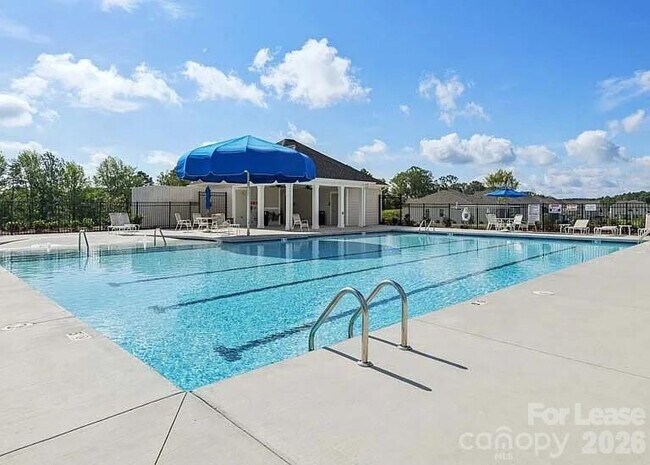 Building Photo - 2869 Atwater Pond Cir