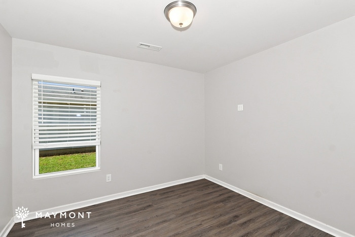Building Photo - 109 Southwick Ct