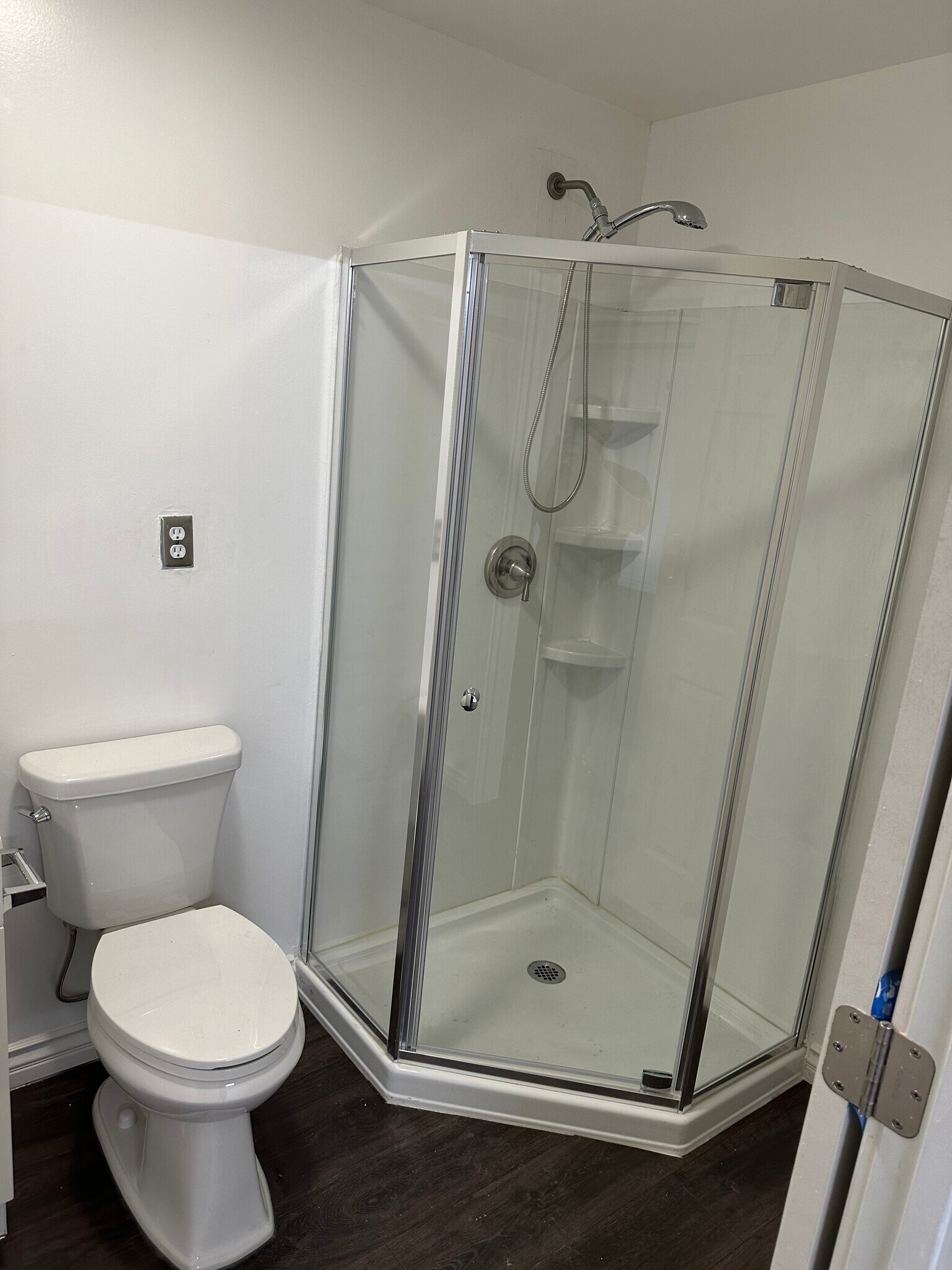 Building Photo - 5224 W Avenue L4