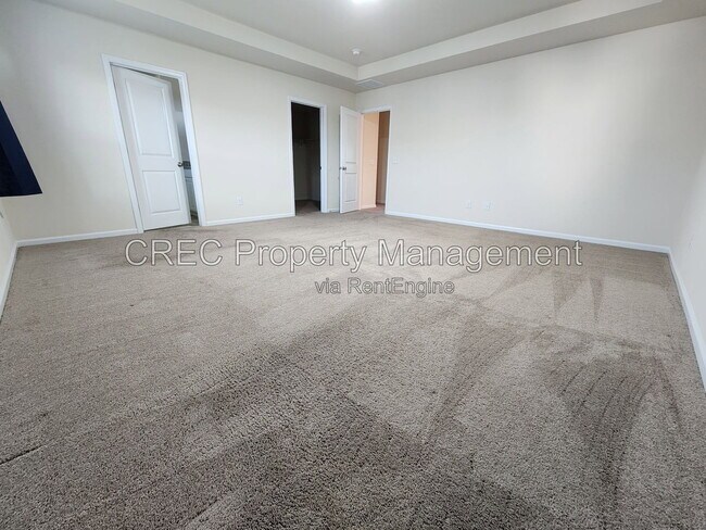 Building Photo - 260 Hyrne Dr