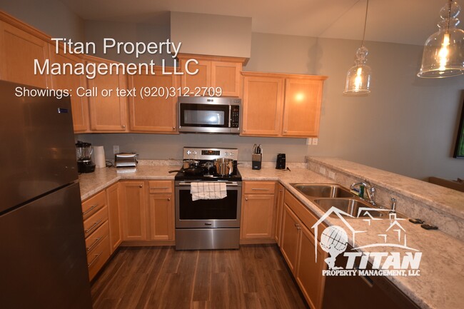 Building Photo - 681 N Waldoch Dr