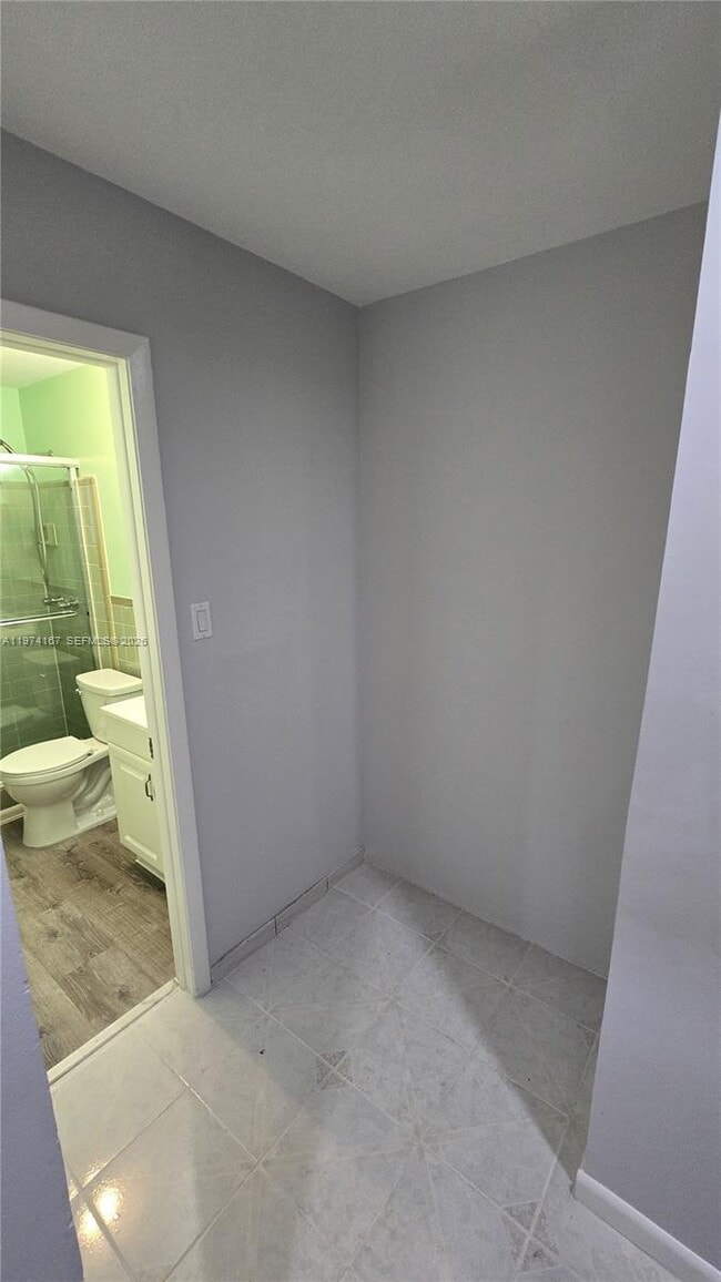 Building Photo - 5911 SW 6th St